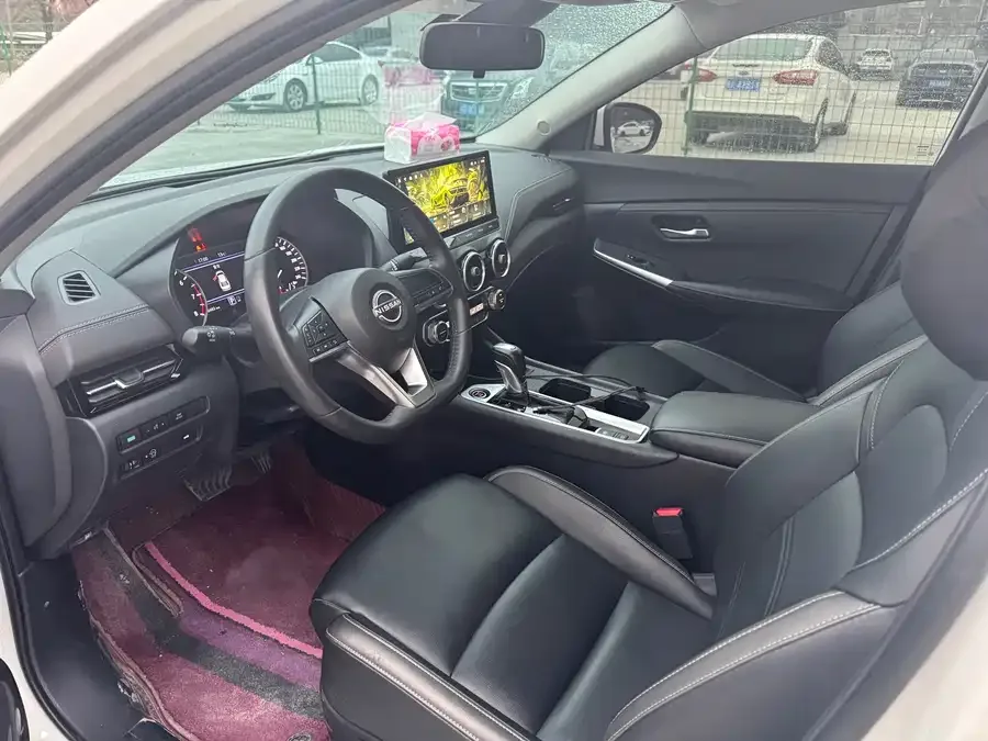 Nissan Sylphy Sylphy 2023 1.6L CVT Enjoy Edition 2023 — миниатюра 4
