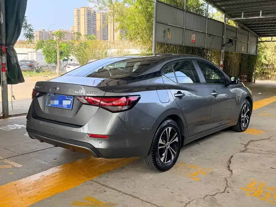 Nissan Sylphy Sylphy 2022 1.6L XL CVT Enjoy Edition 2022 — миниатюра 4