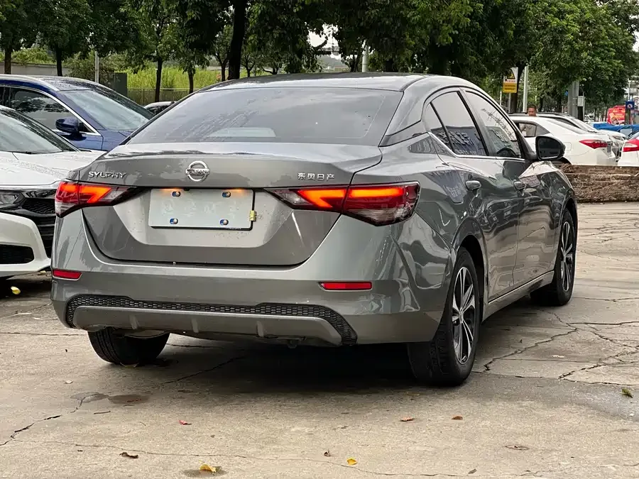 Nissan Sylphy Sylphy 2022 1.6L XL CVT Enjoy Edition 2022 — миниатюра 3