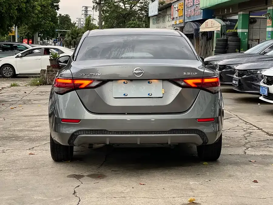 Nissan Sylphy Sylphy 2022 1.6L XL CVT Enjoy Edition 2022 — миниатюра 5