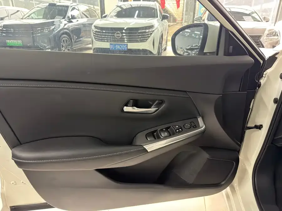 Nissan Sylphy Sylphy 2022 electric drive version e-POWER super smart driving MAX 2022 — миниатюра 2