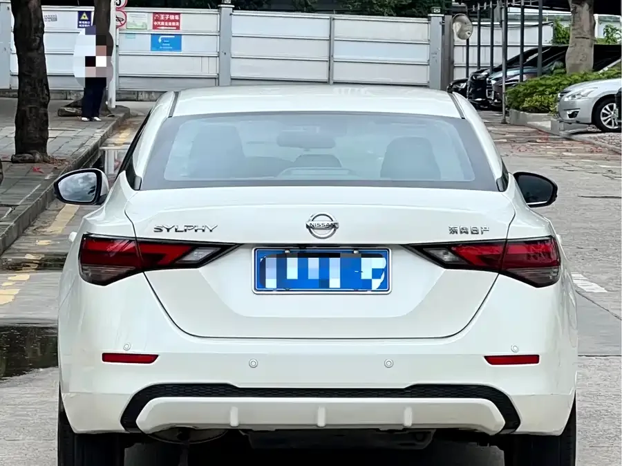 Nissan Sylphy Sylphy 2022 1.6L XL CVT Enjoy Edition 2022 — миниатюра 2