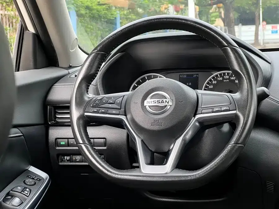 Nissan Sylphy Sylphy 2022 1.6L XL CVT Enjoy Edition 2022 — миниатюра 5