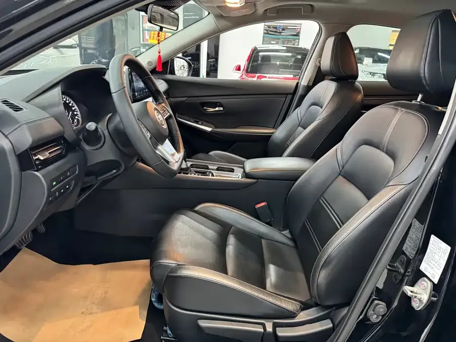 Nissan Sylphy Sylphy 2022 1.6L XL CVT Enjoy Edition 2022 — миниатюра 3