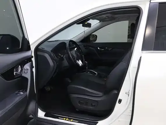 Nissan X-Trail X-Trail 2021 2.0L CVT 2WD XL Premium Smart Link Edition 2022 — миниатюра 3