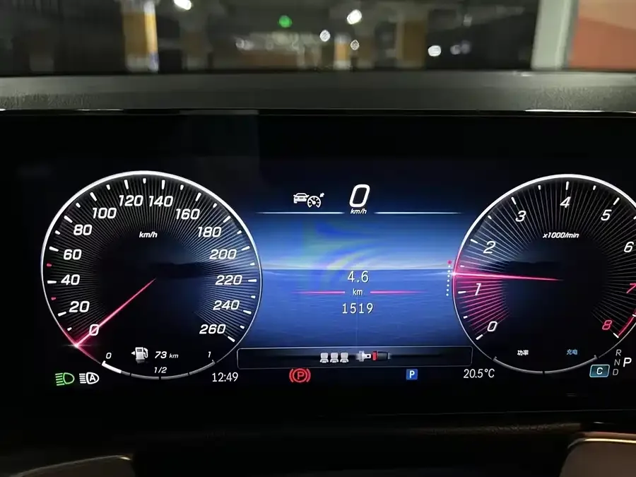 Mercedes-Benz CLE Mercedes-Benz CLE 2024 CLE 300 4MATIC Luxury Coupe 2024 — миниатюра 3