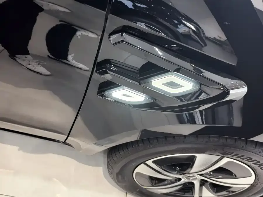 Mercedes-Benz Vito Vito 2024 2.0T Elite Edition 7 Seaters 2025 — миниатюра 3