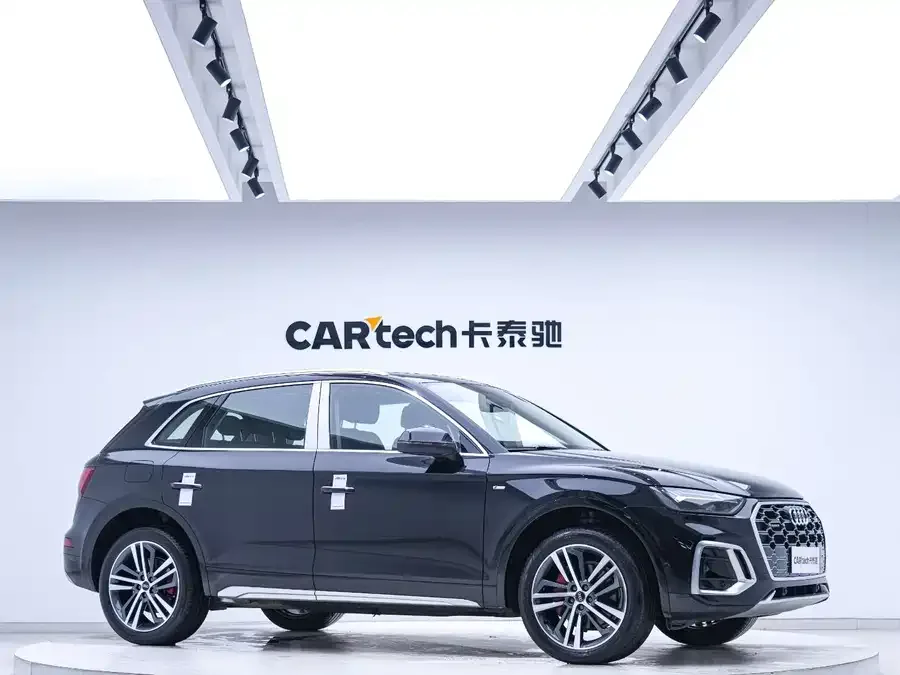 Audi Q5L 2022 facelift 40T luxury and dynamic model 2022 — миниатюра 2