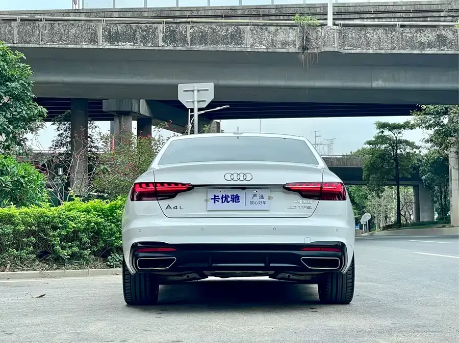 Audi a4 l 2023 40 TFSI luxury and dynamic model 2024 — миниатюра 2