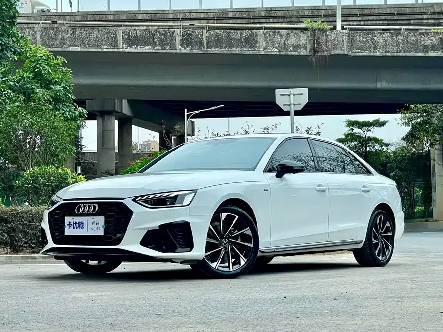 Audi a4 l 2024