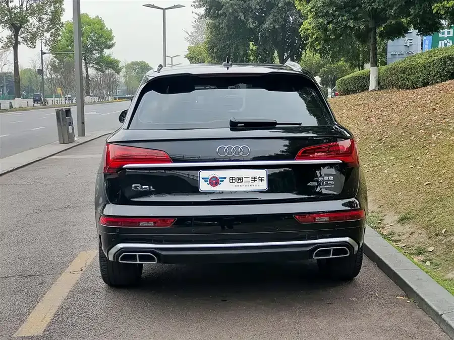 Audi Q5L 2022 facelift 40T luxury and dynamic model 2023 — миниатюра 2