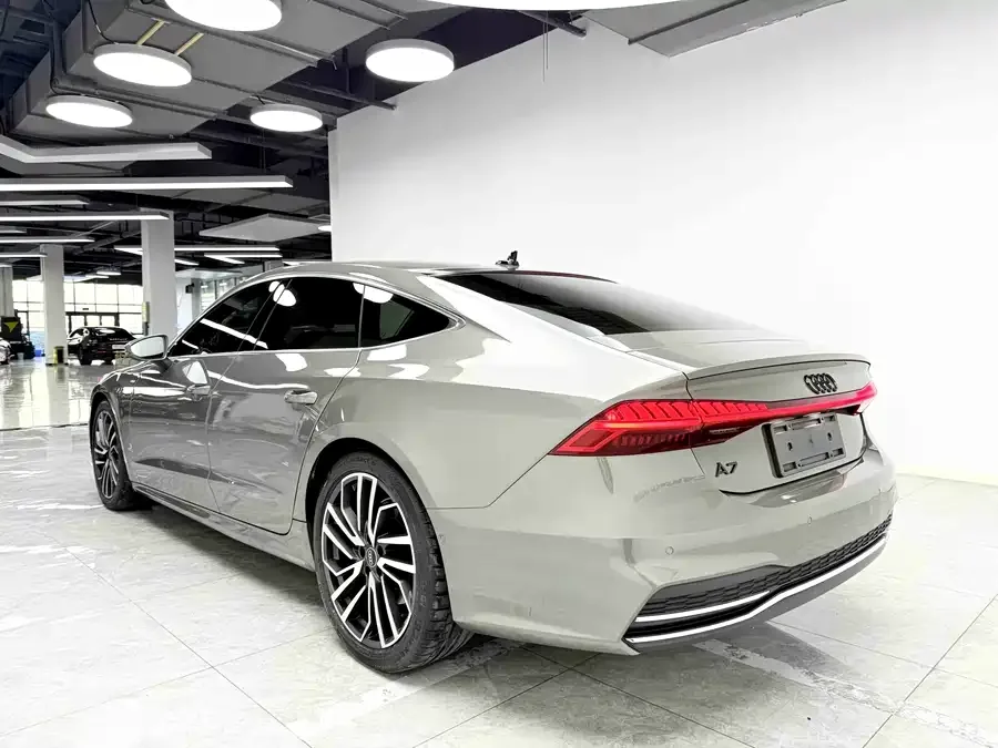 Audi A7 2023 45 TFSI Premium Edition 2024 — миниатюра 4