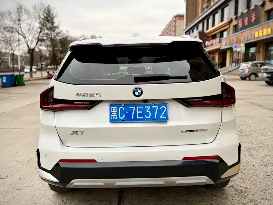 BMW X1 2023 sDrive20Li X Design Package 2023 — миниатюра 2