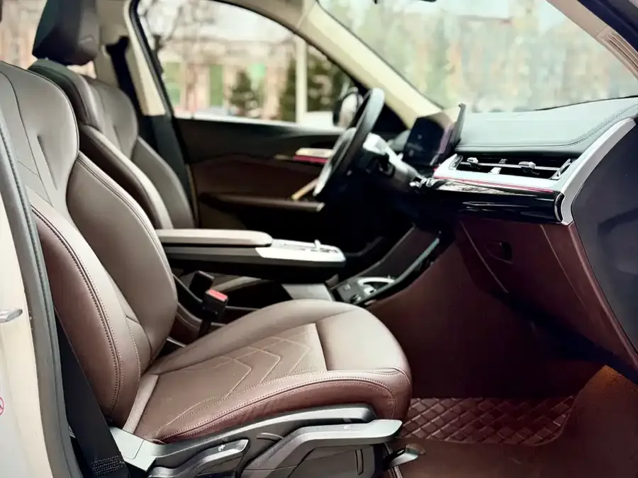 BMW X1 2023 sDrive20Li X Design Package 2023 — миниатюра 4