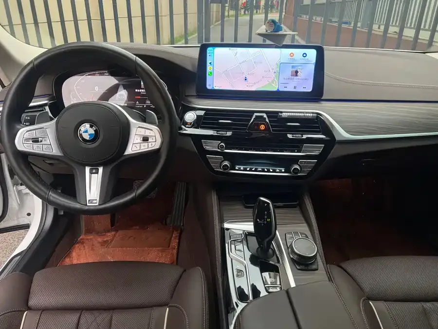 BMW 5 Series BMW 5 Series 2023 530Li Executive Luxury Package 2023 — миниатюра 2