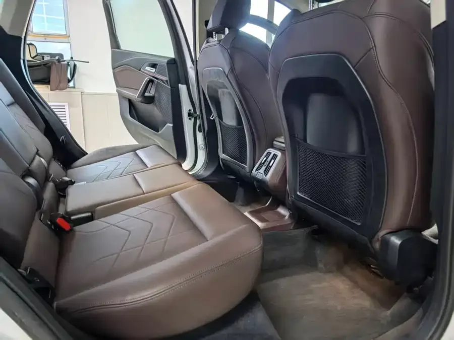 BMW X1 2023 sDrive20Li X Design Package 2023 — миниатюра 3