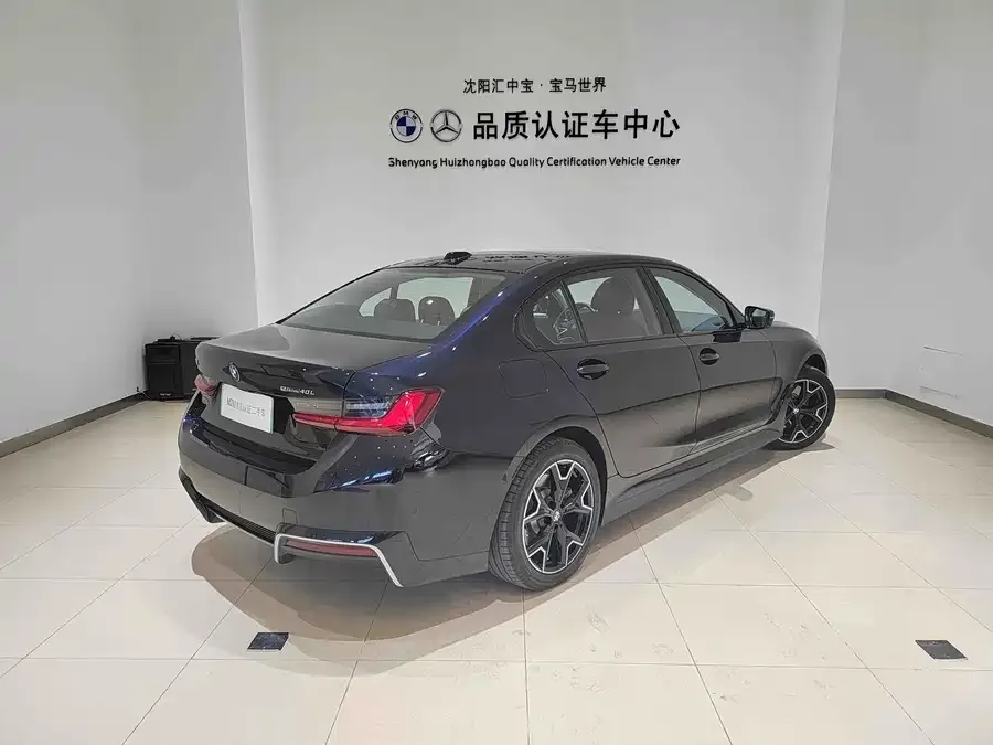 BMW i3 2025 eDrive 40 L Night Edition 2024 — миниатюра 4