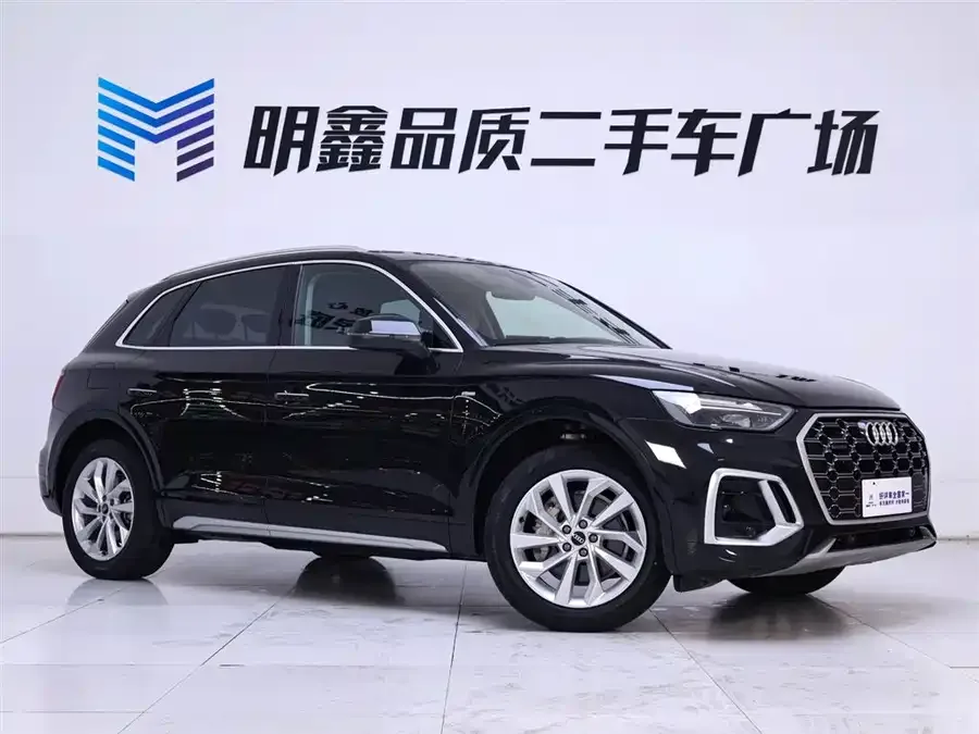 Audi Q5L 2022 40T luxury and dynamic model 2023 — миниатюра 2