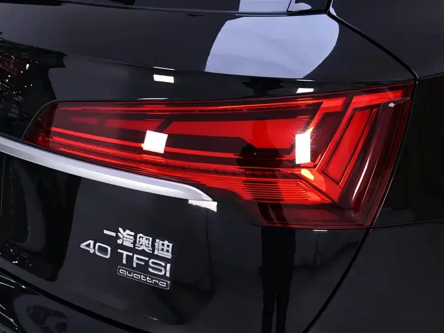 Audi Q5L 2022 40T luxury and dynamic model 2023 — миниатюра 3