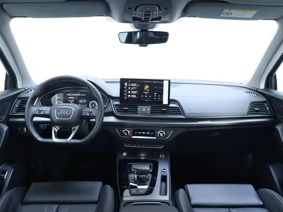 Audi Q5L 2022 40T luxury and dynamic model 2023 — миниатюра 4