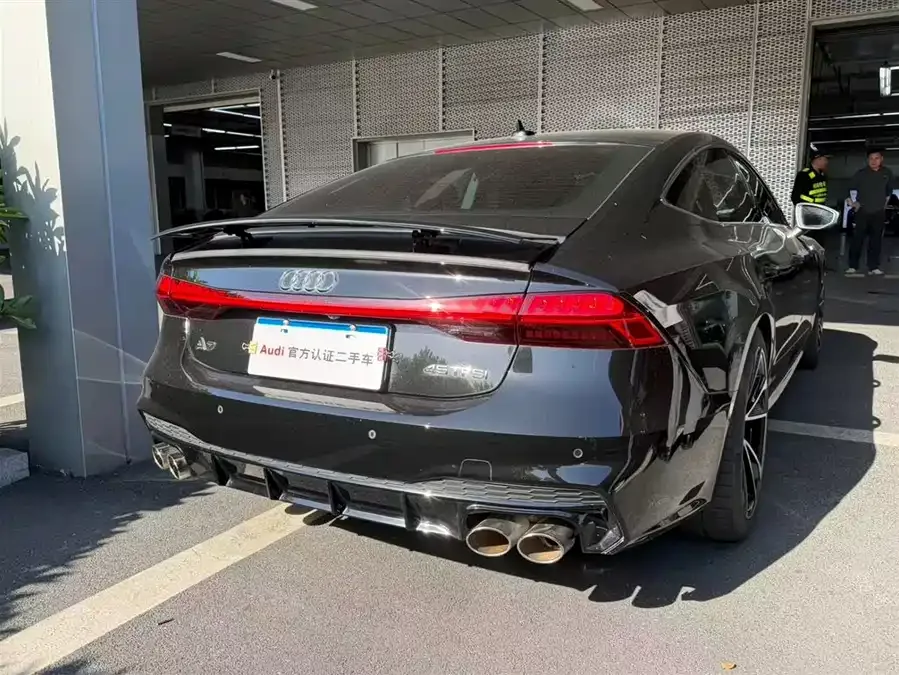 Audi A7 2024 45 TFSI Premium Edition 2024 — миниатюра 3