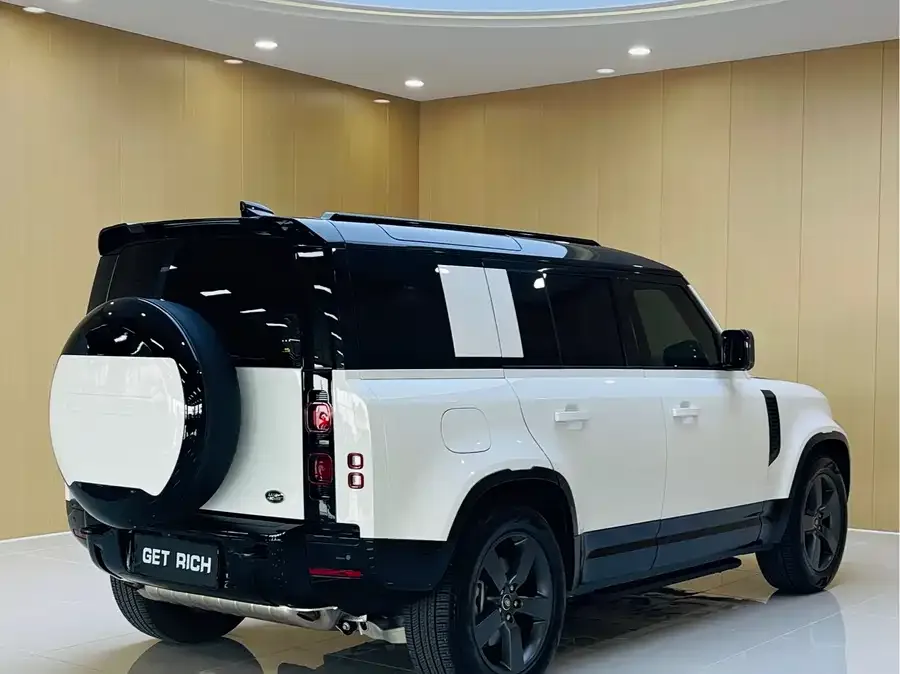 Land Rover guard Land Rover Defender 2025 110 3.0T P400 X-Dynamic HSE 2026 — миниатюра 3