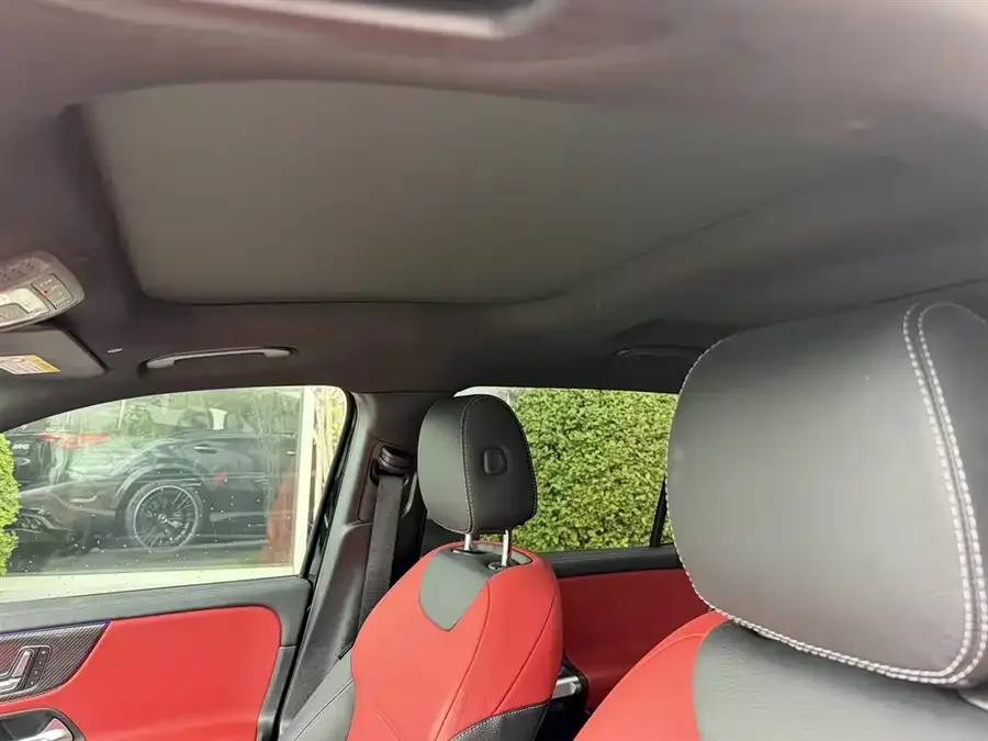 Mercedes-Benz GLB AMG Mercedes-Benz GLB AMG 2023 AMG GLB 35 4MATIC 2023 — миниатюра 5