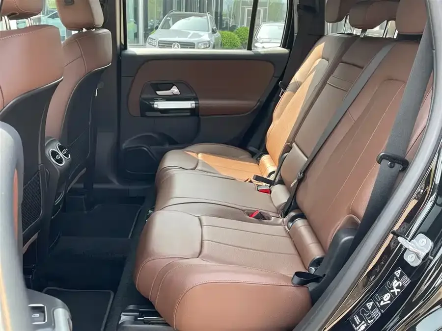 Mercedes-Benz GLB-Class Mercedes-Benz GLB 2024 GLB 220 Fashion Edition 2023 — миниатюра 3