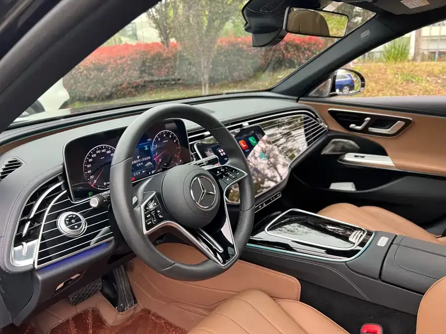 Mercedes-Benz E-Class Mercedes-Benz E-Class 2024 facelift E 260 L 2024 — миниатюра 3
