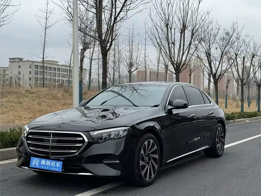 Mercedes-Benz E-Class 2024