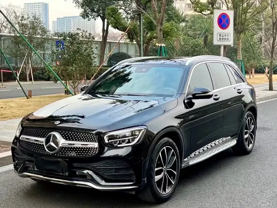 Mercedes-Benz GLC-Class Mercedes-Benz GLC 2022 GLC 260 L 4MATIC Luxury Edition 2022 — фото 1, купить с доставкой в Москву