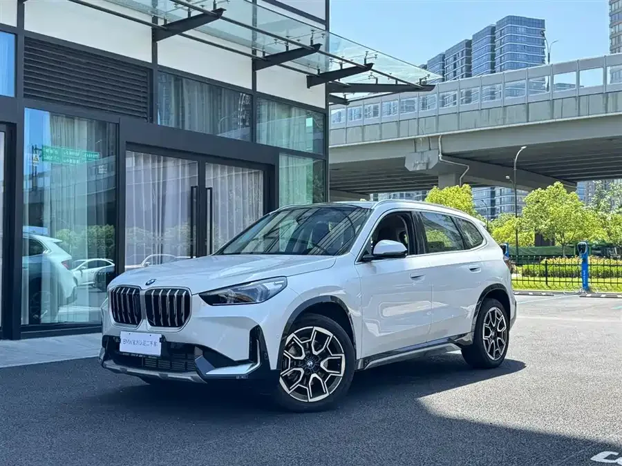 BMW X1 2025