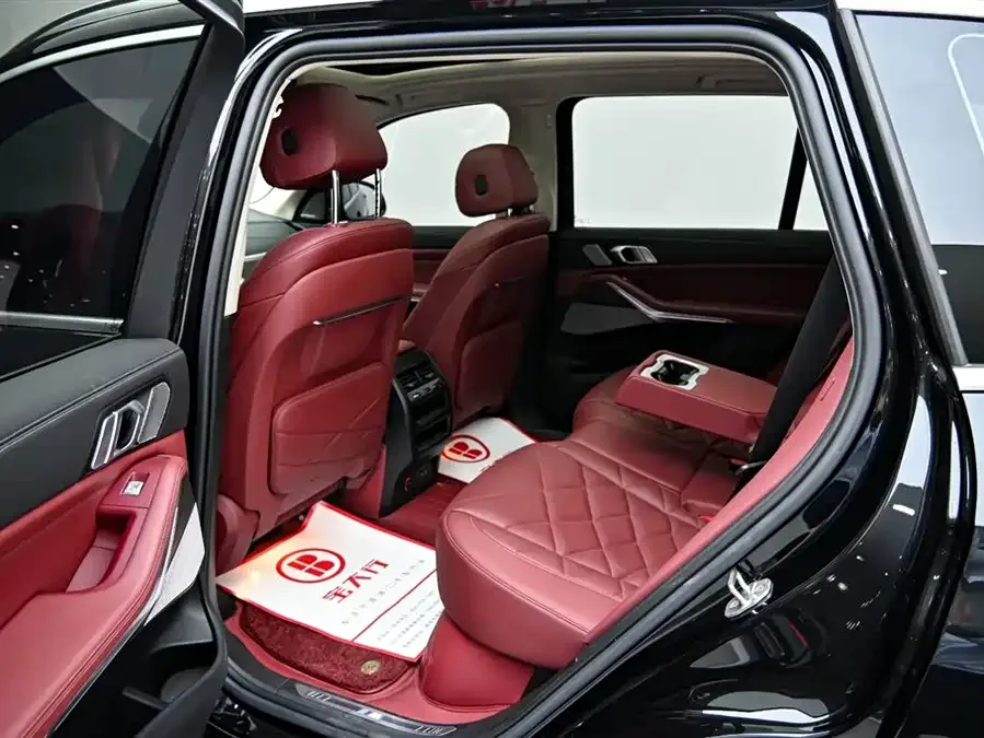 BMW X5 2022 facelift xDrive 30Li Exclusive M Sport Package 2023 — миниатюра 4