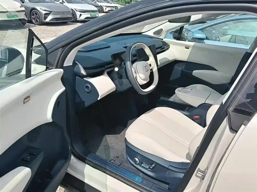 Zeekr X Zeekr X 2025 four-seat rear-wheel drive cube version 2024 — миниатюра 2