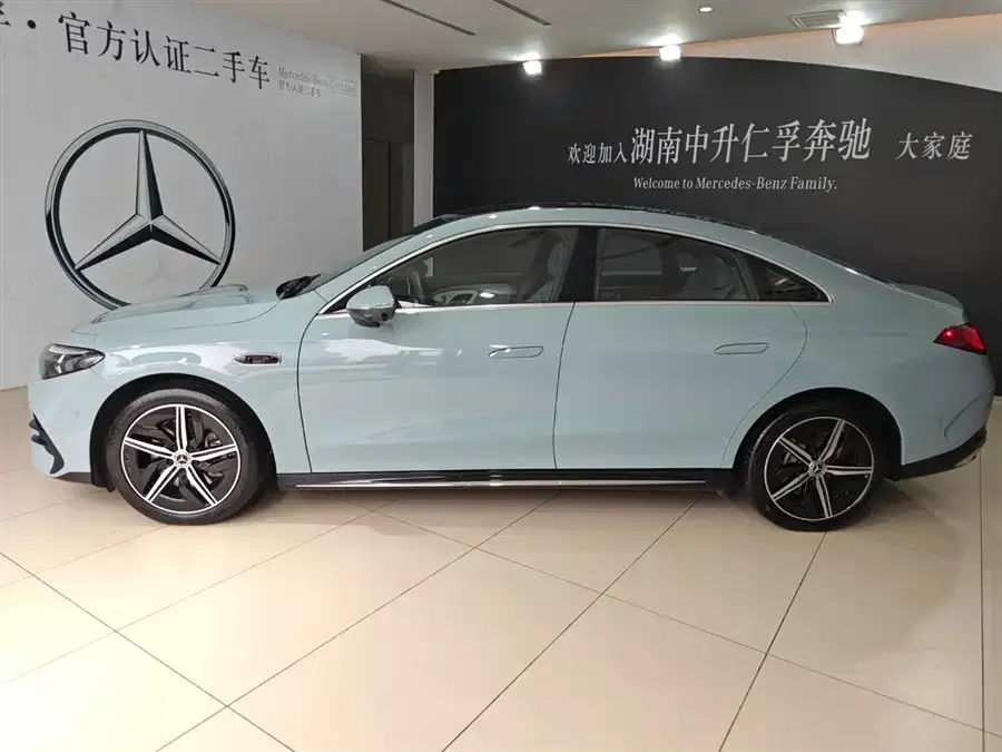 Mercedes-Benz CLA New Energy Mercedes-Benz CLA PHEV 2025 300L Extended Range Intelligent Edition 2025 — миниатюра 2
