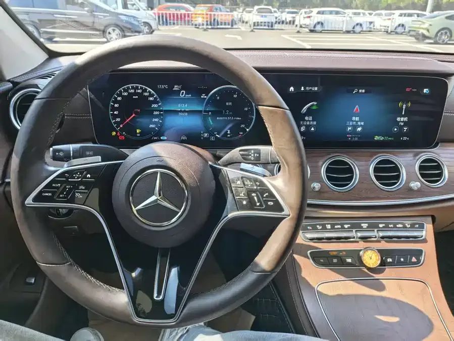 Mercedes-Benz E-Class Mercedes-Benz E-Class 2022 E 300 L Premium Edition 2022 — миниатюра 5