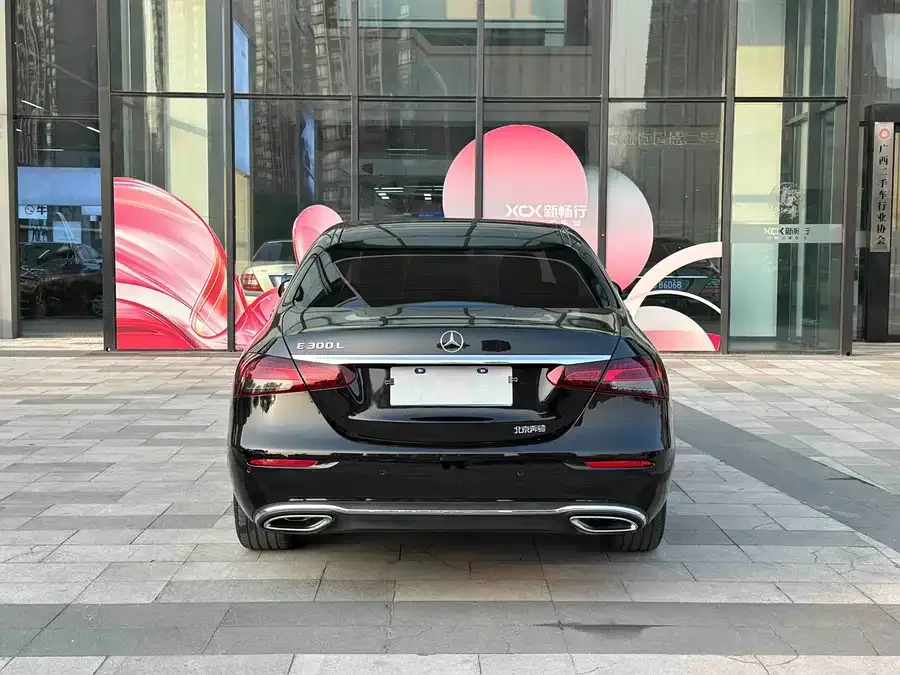 Mercedes-Benz E-Class Mercedes-Benz E-Class 2022 E 300 L Luxury Edition 2022 — миниатюра 2
