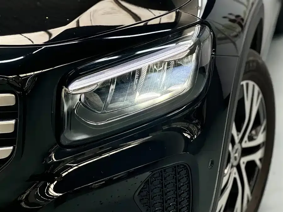 Mercedes-Benz GLB-Class Mercedes-Benz GLB 2024 facelift GLB 220 Dynamic 2025 — миниатюра 4