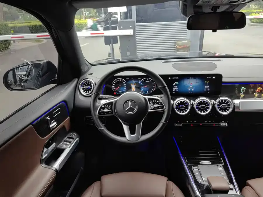Mercedes-Benz GLB-Class Mercedes-Benz GLB 2023 GLB 220 4MATIC 2023 — миниатюра 4