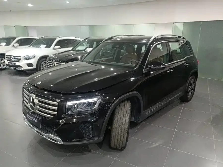 Mercedes-Benz GLB-Class 2025