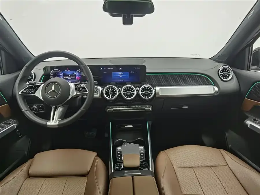 Mercedes-Benz GLB-Class Mercedes-Benz GLB 2024 GLB 220 Dynamic 2024 — миниатюра 2