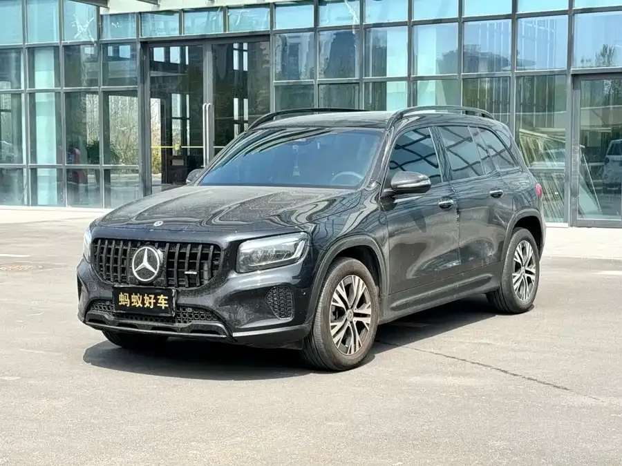Mercedes-Benz GLB-Class 2025