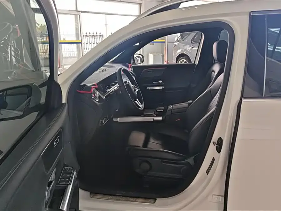 Mercedes-Benz GLB-Class Mercedes-Benz GLB 2022 GLB 220 Fashion Edition 2022 — миниатюра 3