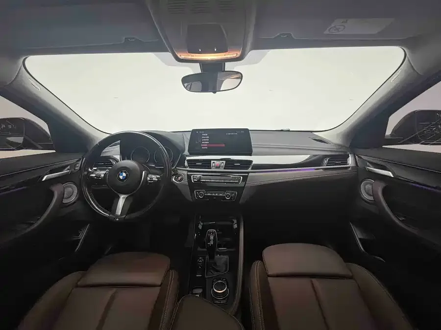 BMW X2 2021 facelift sDrive25i M Sport package 2022 — миниатюра 2