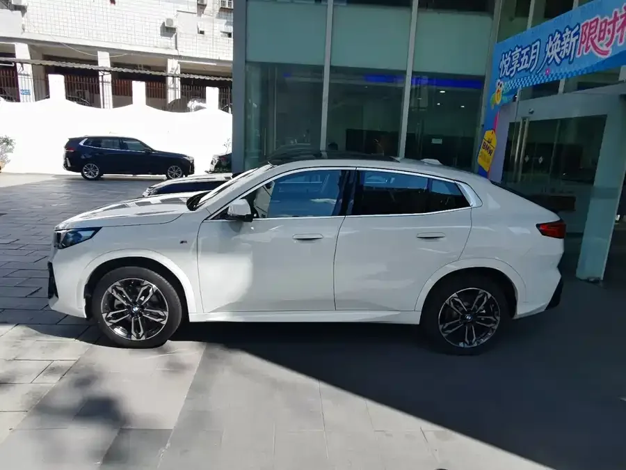 BMW X2 BMW X2 (Imported) 2024 sDrive25i M Sports Package 2025 — миниатюра 4
