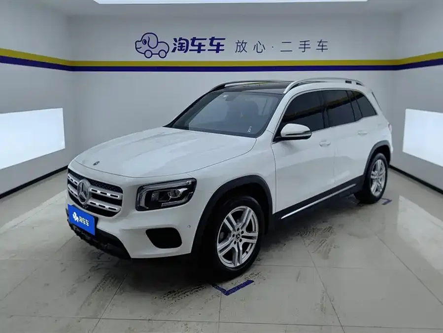 Mercedes-Benz GLB-Class 2023