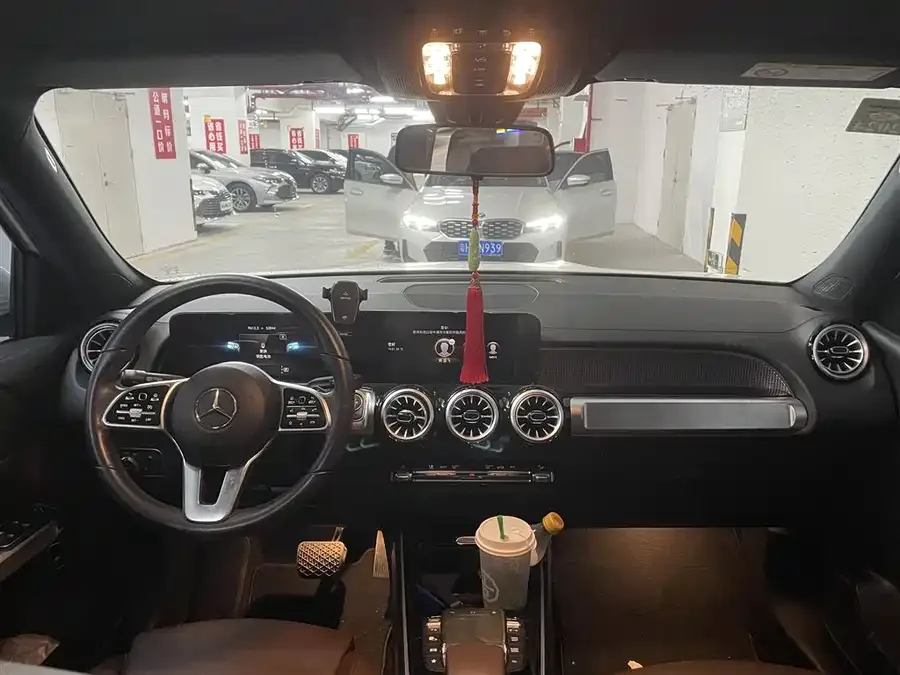 Mercedes-Benz GLB-Class Mercedes-Benz GLB 2023 GLB 220 Fashion Edition 2022 — миниатюра 2