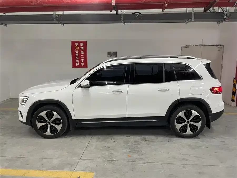 Mercedes-Benz GLB-Class Mercedes-Benz GLB 2023 GLB 220 Fashion Edition 2022 — миниатюра 3