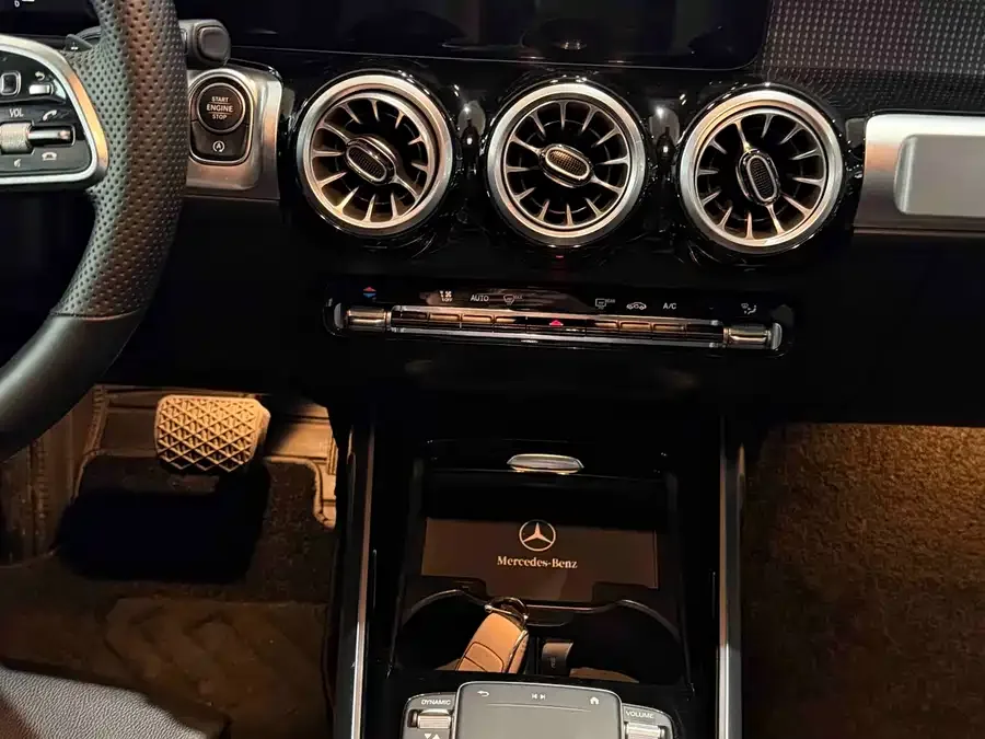 Mercedes-Benz GLB-Class Mercedes-Benz GLB 2023 GLB 220 Fashion Edition 2023 — миниатюра 3
