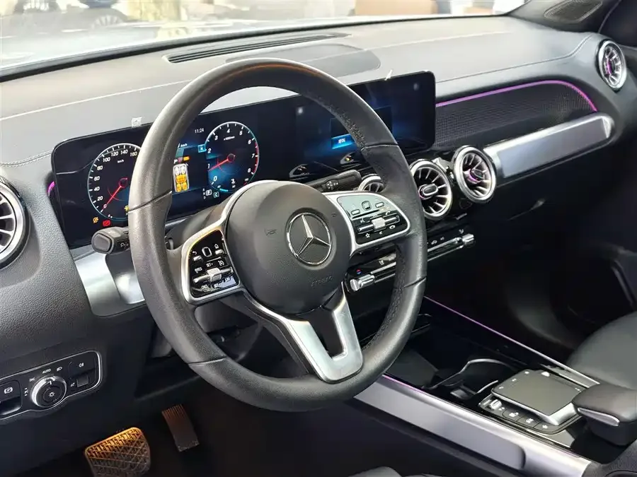 Mercedes-Benz GLB-Class Mercedes-Benz GLB 2022 facelift GLB 200 Fashion Edition 2022 — миниатюра 2